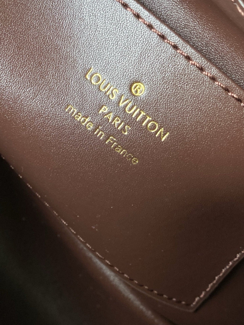LV Capucines Bags